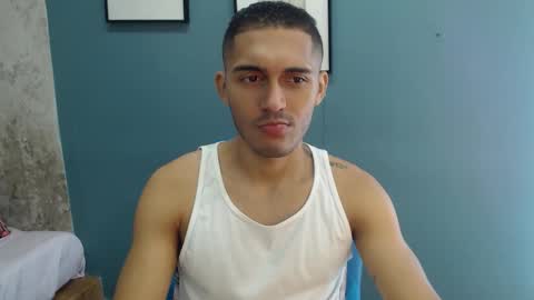 D E R E K online show from November 11, 2025, 11:21 am