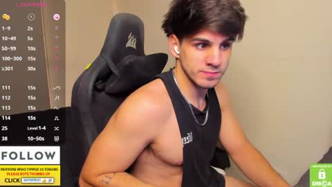 Derekcb online show from May 15, 2026, 11:17 am