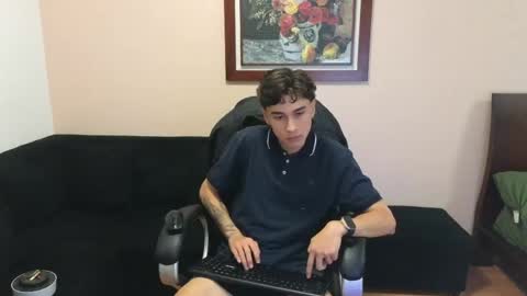 Derek online show from May 21, 2026, 11:23 pm