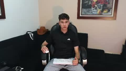 Derek online show from July 4, 2026, 11:00 pm