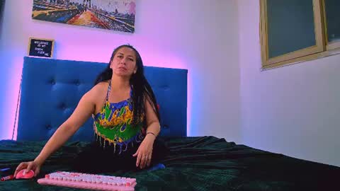derly_milf online show from July 24, 2026, 7:34 pm