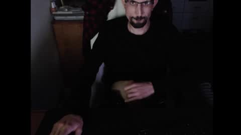 Snapshot of dermattes chatting on November 1, 2025, 3:47 pm dermattes online show from November 1, 2025, 3:47 pm