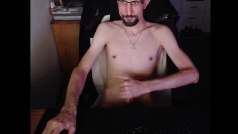 Snapshot of dermattes chatting on November 15, 2025, 2:57 pm dermattes online show from November 15, 2025, 2:57 pm