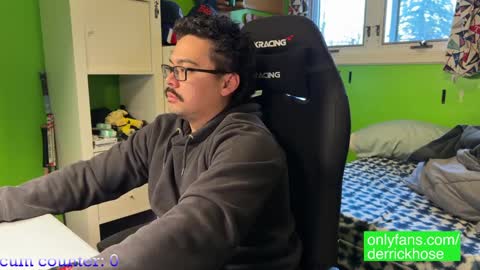 Derrick Hose online show from February 26, 2025, 11:15 pm