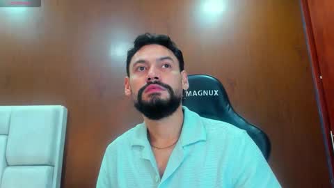 Snapshot of derrybigger_cm chatting on November 21, 2025, 7:12 pm DerryBigger CM online show from November 21, 2025, 7:12 pm