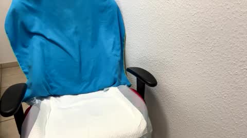 Tom online show from March 13, 2026, 4:02 pm