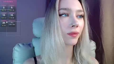 Ari online show from October 23, 2025, 6:06 pm