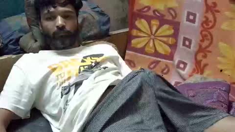 desi_boy799417 online show from November 8, 2025, 6:46 am