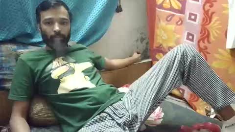 desi_boy799417 online show from November 16, 2025, 7:58 am