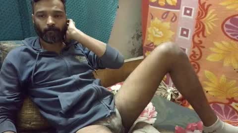 desi_boy799417 online show from November 26, 2025, 4:57 am