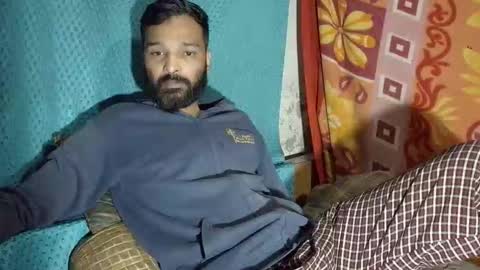 desi_boy799417 online show from February 4, 2026, 10:21 am