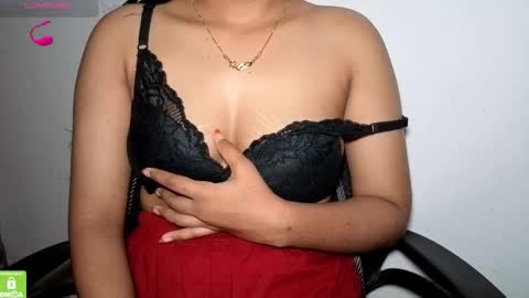 Eva and Adam online show from October 30, 2025, 7:14 pm