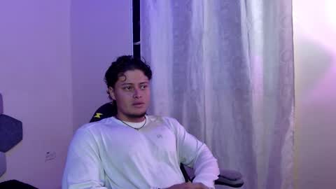 TORI AND MR. BEAR online show from September 22, 2025, 12:07 pm