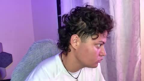 TORI AND MR. BEAR online show from September 29, 2025, 11:26 am