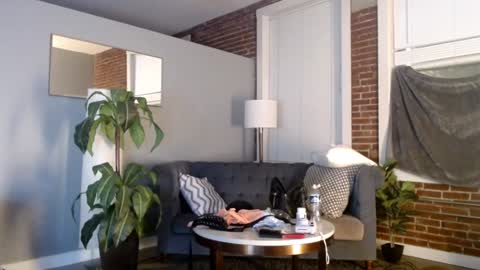 Snapshot of desireeafterdark chatting on January 21, 2025, 11:13 am desireeafterdark online show from January 21, 2025, 11:13 am