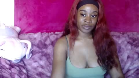 Snapshot of desireeafterdark chatting on January 26, 2025, 12:22 pm desireeafterdark online show from January 26, 2025, 12:22 pm