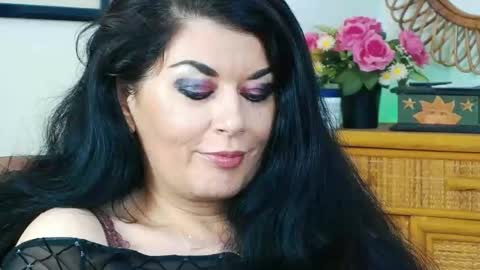 HellenMoon online show from February 24, 2025, 2:19 am