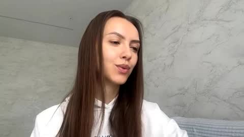 Ksenia online show from May 22, 2026, 3:02 am