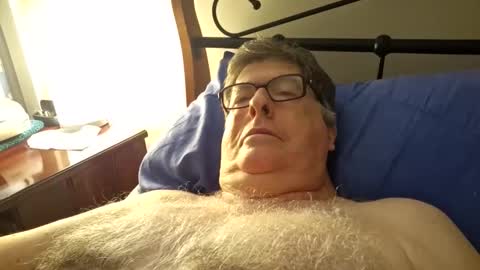 Desmon1958 online show from February 8, 2026, 6:33 pm