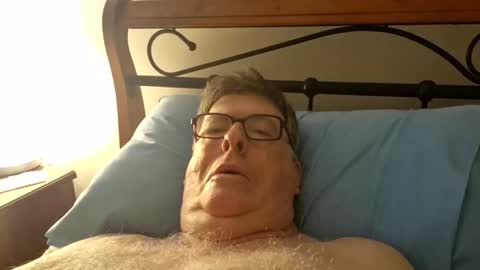 Desmon1958 online show from March 4, 2026, 6:25 pm