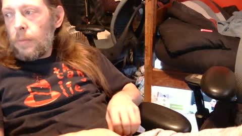 Snapshot of desolation2012 chatting on November 15, 2025, 12:23 pm desolation2012 online show from November 15, 2025, 12:23 pm