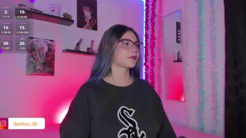 Dani online show from September 24, 2025, 5:33 am