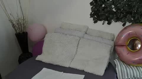 Destiny online show from September 10, 2025, 1:44 pm