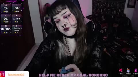 Snapshot of destroyall420 chatting on October 16, 2025, 10:44 pm Lola Bdsm and fries online show from October 16, 2025, 10:44 pm