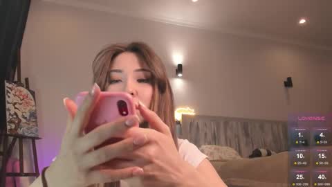 Deva online show from November 8, 2025, 10:04 am