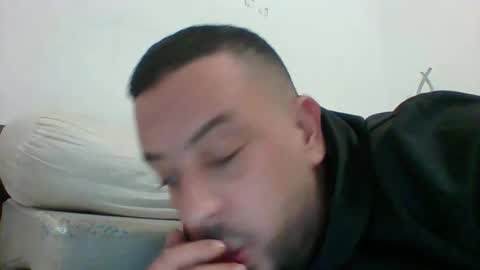 Snapshot of devil_angel66 chatting on November 6, 2025, 5:47 pm devil_angel66 online show from November 6, 2025, 5:47 pm