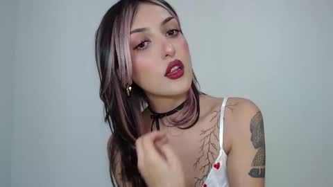 Snapshot of devil_blood chatting on September 20, 2025, 7:04 pm Angel Boo and Adrian online show from September 20, 2025, 7:04 pm