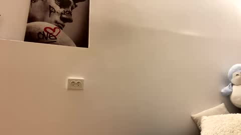 Emily online show from February 16, 2026, 3:19 pm