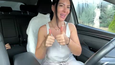 Tina online show from October 5, 2025, 5:28 am