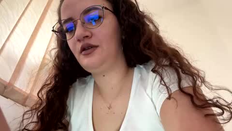 Snapshot of devileanna chatting on December 17, 2024, 10:55 am Anna online show from December 17, 2024, 10:55 am