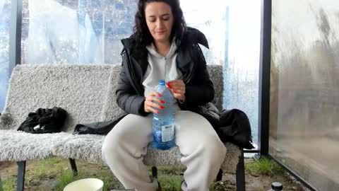 Snapshot of devileanna chatting on November 20, 2025, 10:26 am Anna online show from November 20, 2025, 10:26 am