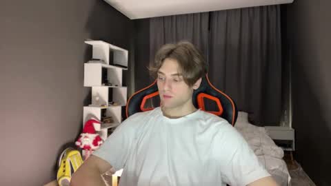 Snapshot of devilnut1 chatting on November 17, 2025, 6:19 am devilnut1 online show from November 17, 2025, 6:19 am