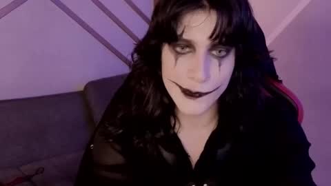 Alex online show from October 31, 2025, 4:02 am