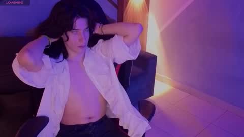 Alex online show from November 2, 2025, 3:53 am