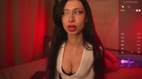  CIBELLE  online show from February 27, 2025, 2:43 pm