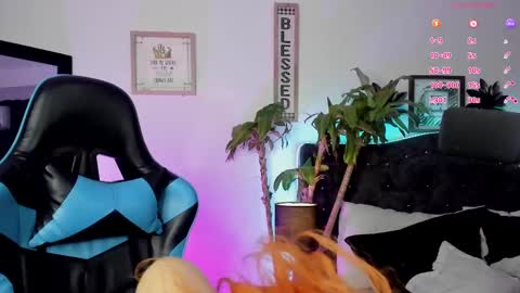 PaulaInsta  paulacastellanos 1Pvt open online show from February 12, 2025, 5:05 am