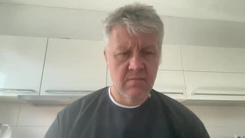 Snapshot of devon_nite chatting on April 25, 2026, 8:17 am Devon online show from April 25, 2026, 8:17 am