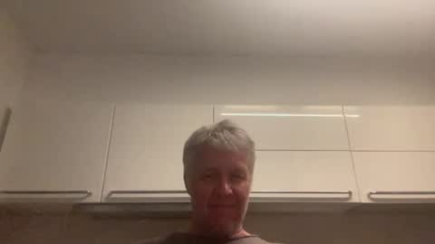 Snapshot of devon_nite chatting on April 28, 2026, 11:21 pm Devon online show from April 28, 2026, 11:21 pm
