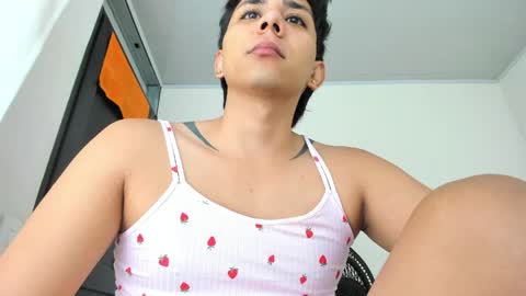 thumb up me please its important online show from April 2, 2026, 9:18 am