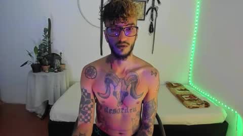 dex_ak586 online show from February 11, 2026, 2:49 am