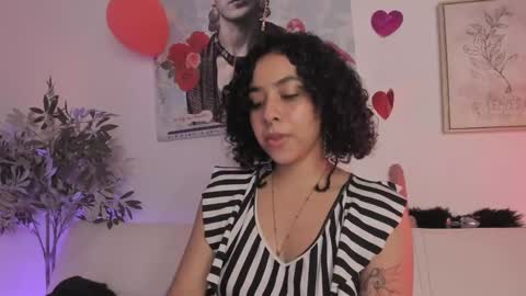 Snapshot of dhalila_ chatting on February 19, 2025, 5:16 am d h a l i l a online show from February 19, 2025, 5:16 am