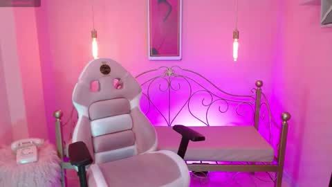 Snapshot of dhalton_x chatting on February 7, 2026, 4:05 am Dhalton online show from February 7, 2026, 4:05 am