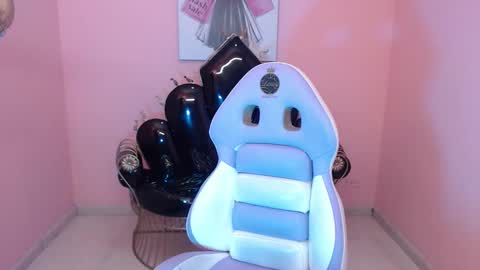 Snapshot of dhalton_x chatting on February 15, 2026, 1:52 pm Dhalton online show from February 15, 2026, 1:52 pm