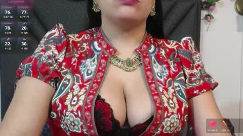 Snapshot of dharanisnisha chatting on October 27, 2025, 12:53 pm dharanisnisha online show from October 27, 2025, 12:53 pm