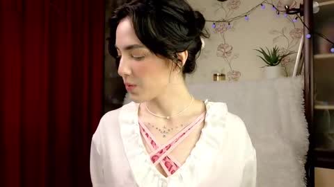 Snapshot of di_moon_ chatting on October 20, 2025, 3:01 pm Diana online show from October 20, 2025, 3:01 pm