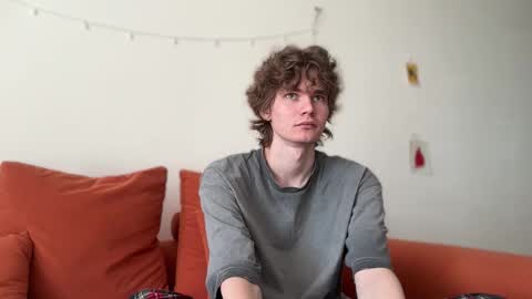 Di Alex online show from October 4, 2025, 9:51 am